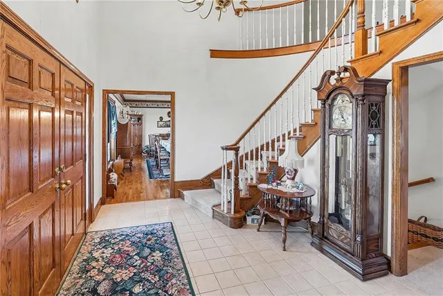 $849,950 | 2400 Northeast 132nd Street, Kansas City, MO 64165