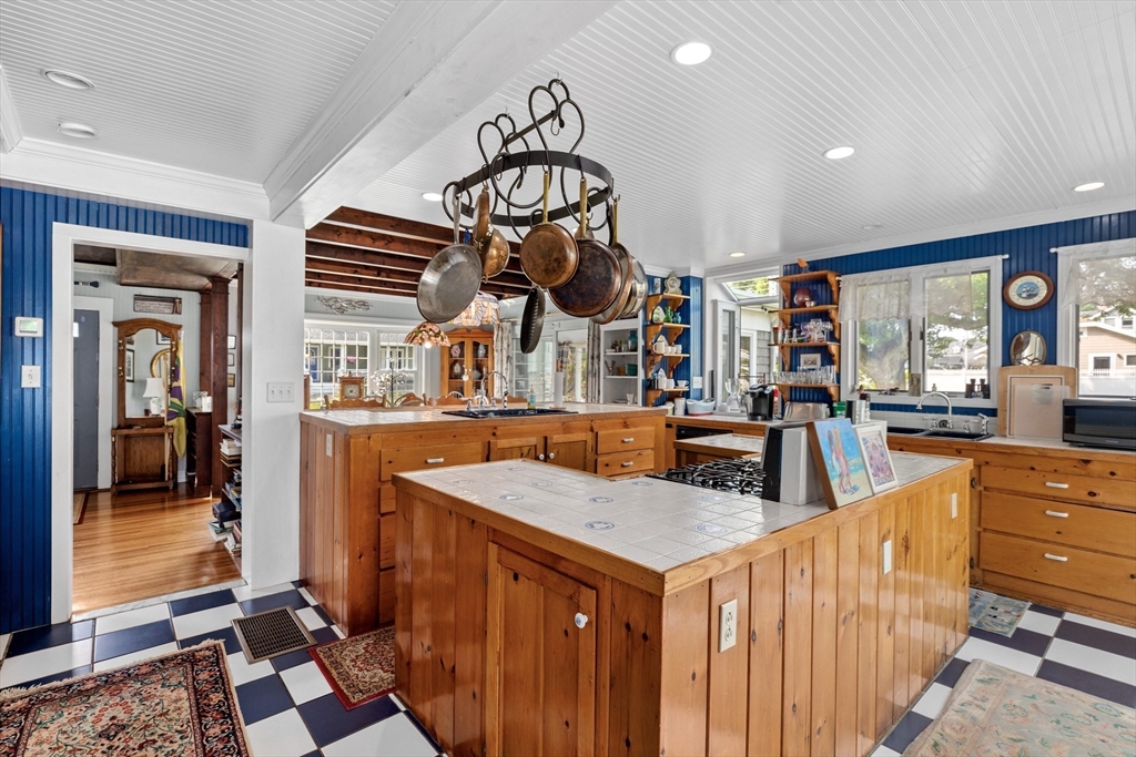 79 Kenneth Road Scituate, MA 02066 - Photo 3 of 39 a view of a kitchen area