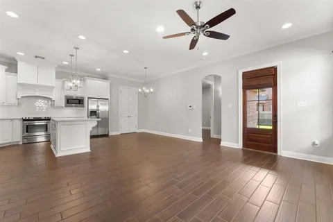 $269,000 | 1530 L'Acadie Drive, Unit 8, Lake Charles, LA 70605