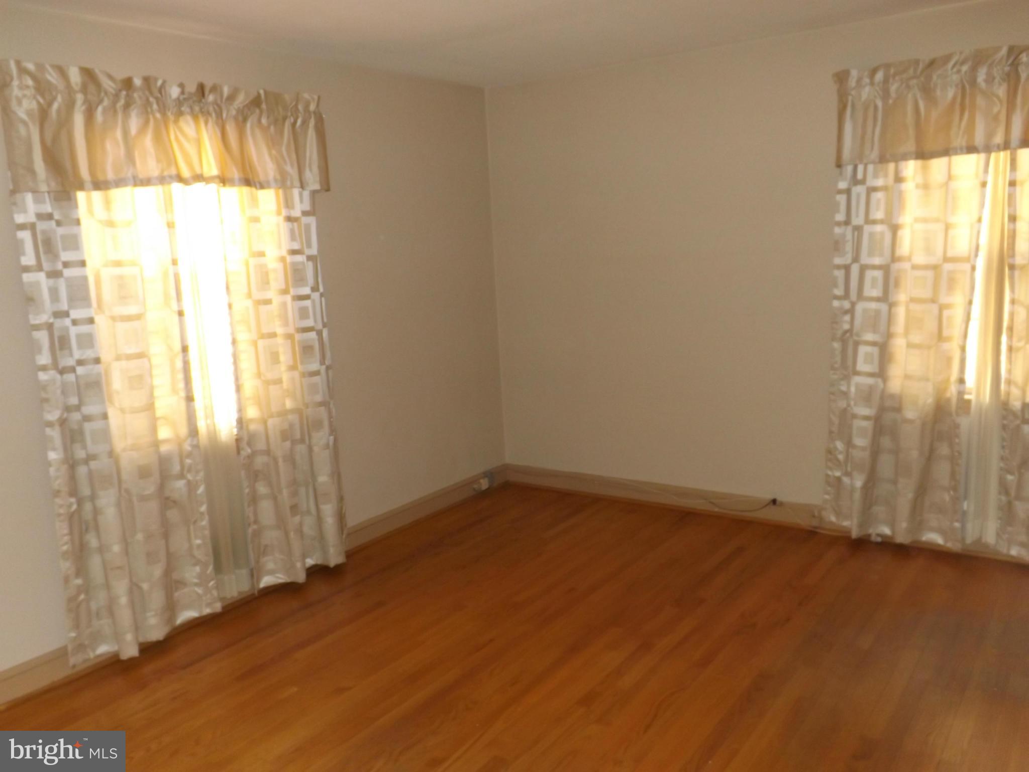 2006 Franwall Avenue Silver Spring, MD 20902 - Photo 14 of 30 Bath (Master)