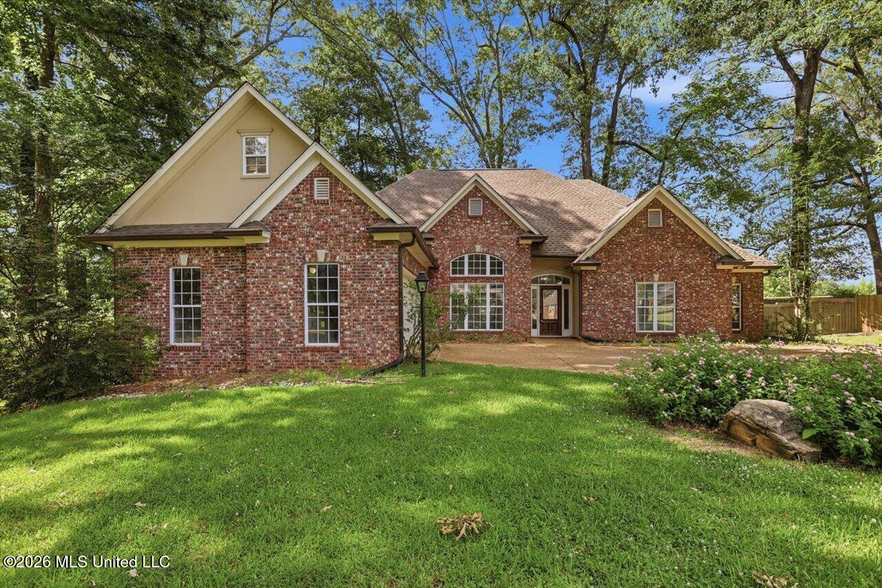 117 Trace Ridge Drive Clinton, MS 39056 - Photo 1 of 40 01-117 Trace Ridge Dr _ Hometoursms.com