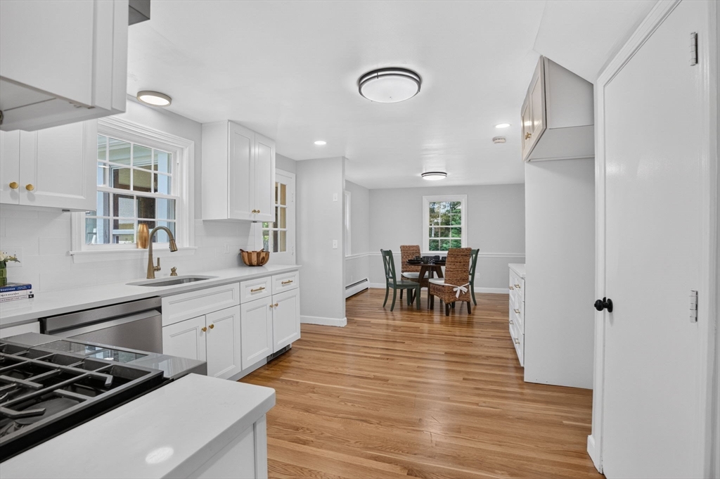 299 Concord Road Bedford, MA 01730 - Photo 13 of 38 Gallery Image 13