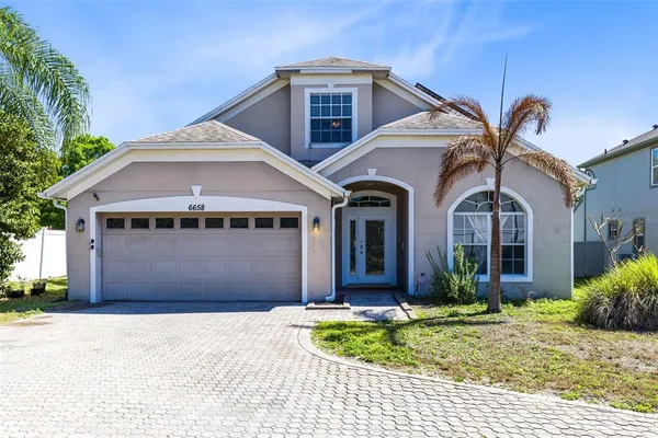 $550,000 | 6658 Lake Pembroke Place, Orlando, FL 32829