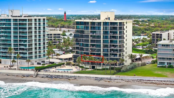$1,500,000 | 200 South Beach Road, Unit 202, Tequesta, FL 33469