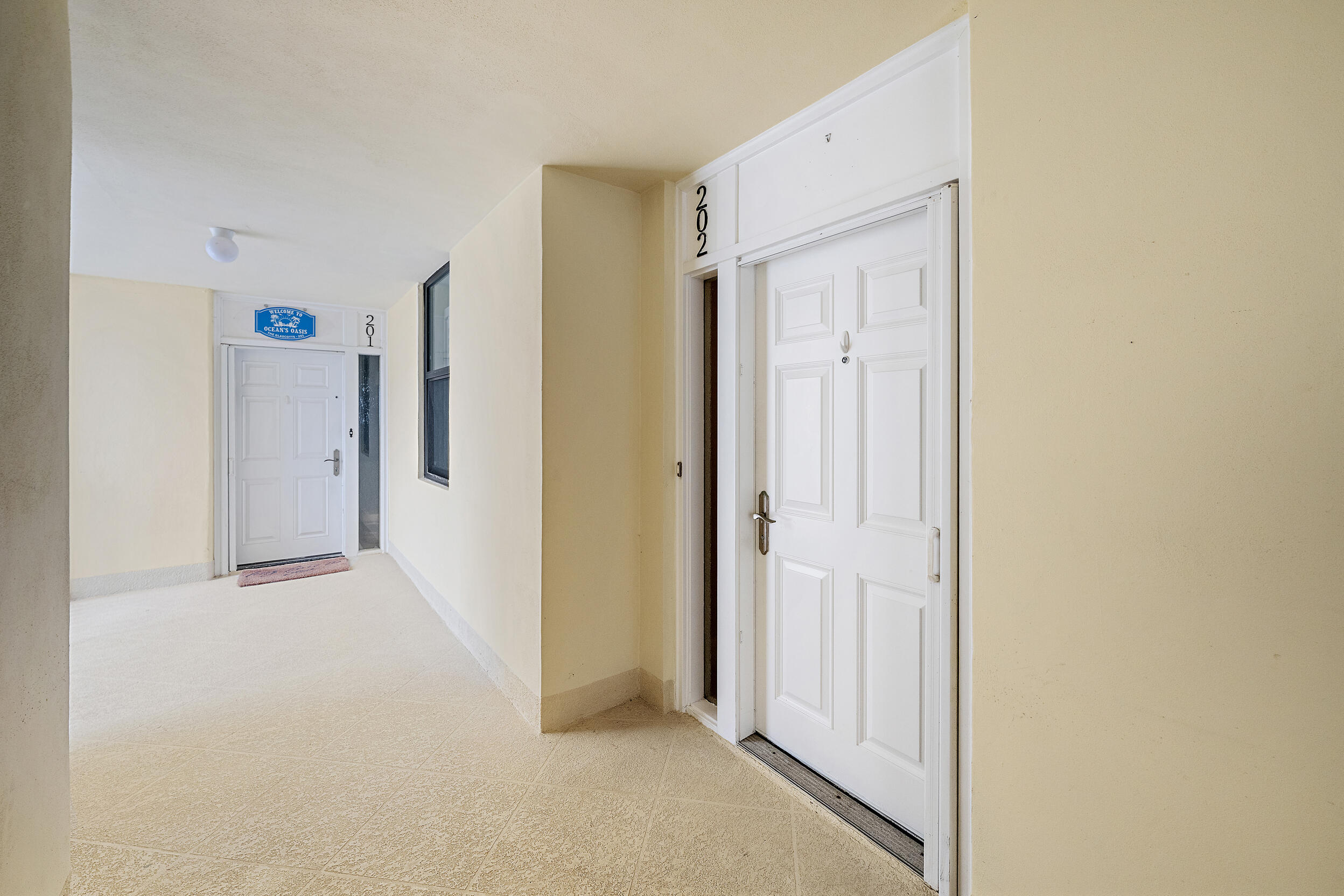200 South Beach Road, Unit 202 Tequesta, FL 33469 - Photo 24 of 39 Entrance