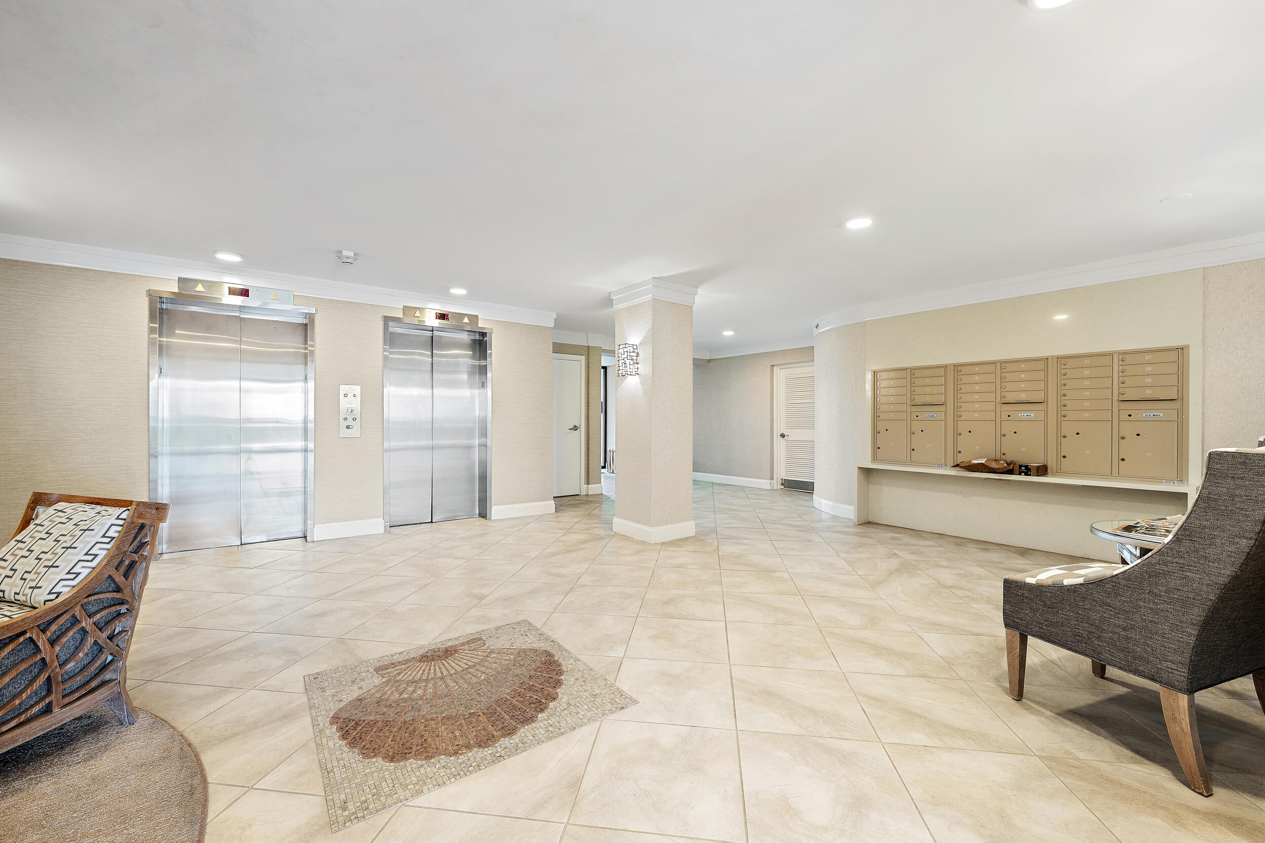 200 South Beach Road, Unit 202 Tequesta, FL 33469 - Photo 26 of 39 Lobby