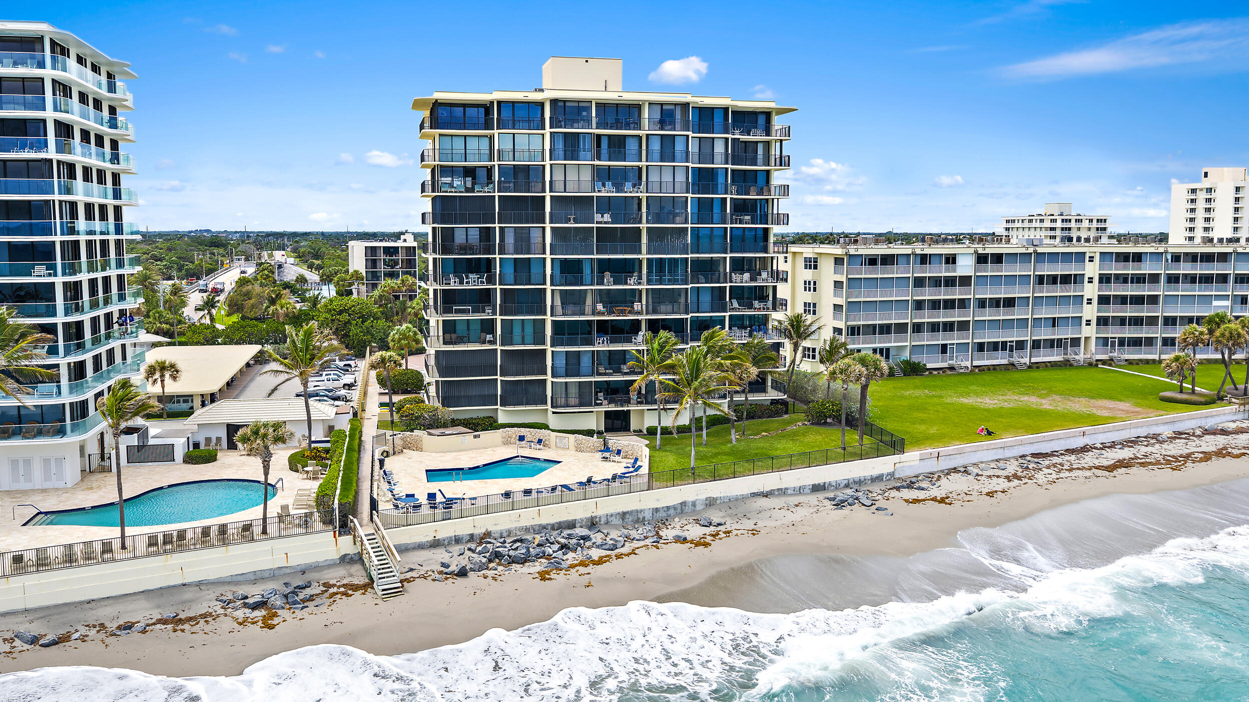 200 South Beach Road, Unit 202 Tequesta, FL 33469 - Photo 28 of 39 Aerial