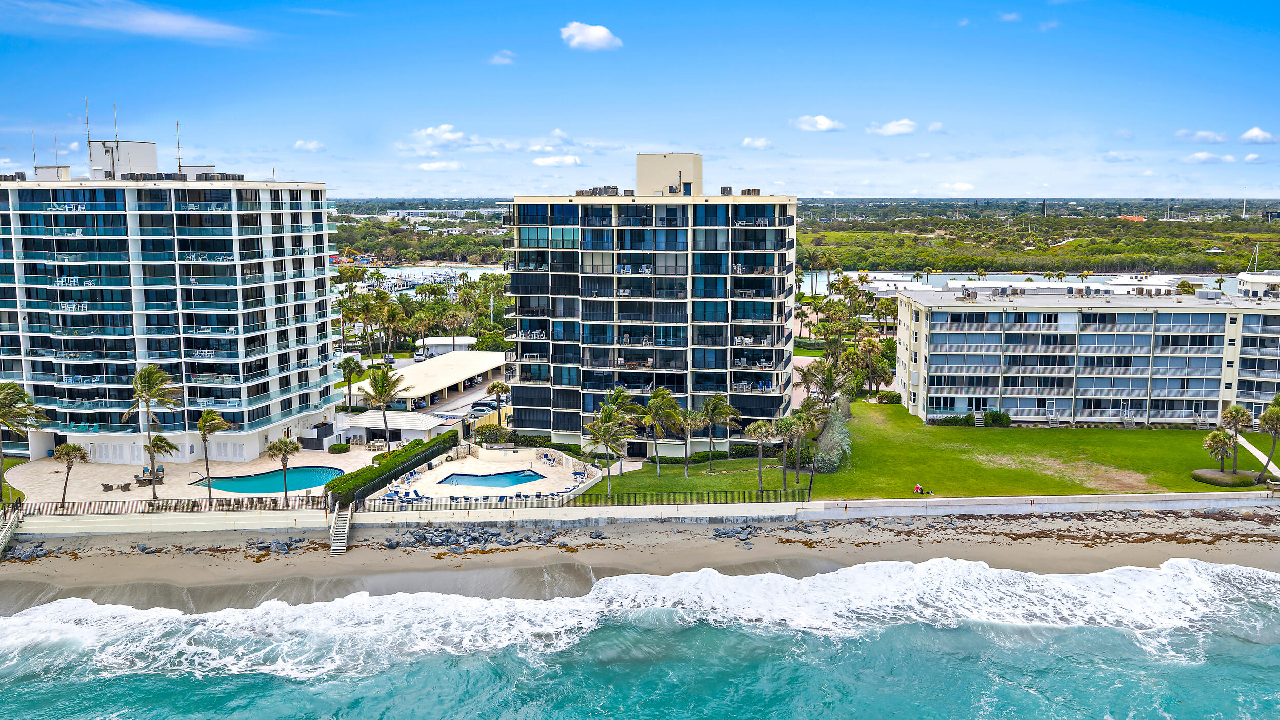200 South Beach Road, Unit 202 Tequesta, FL 33469 - Photo 30 of 39 Aerial