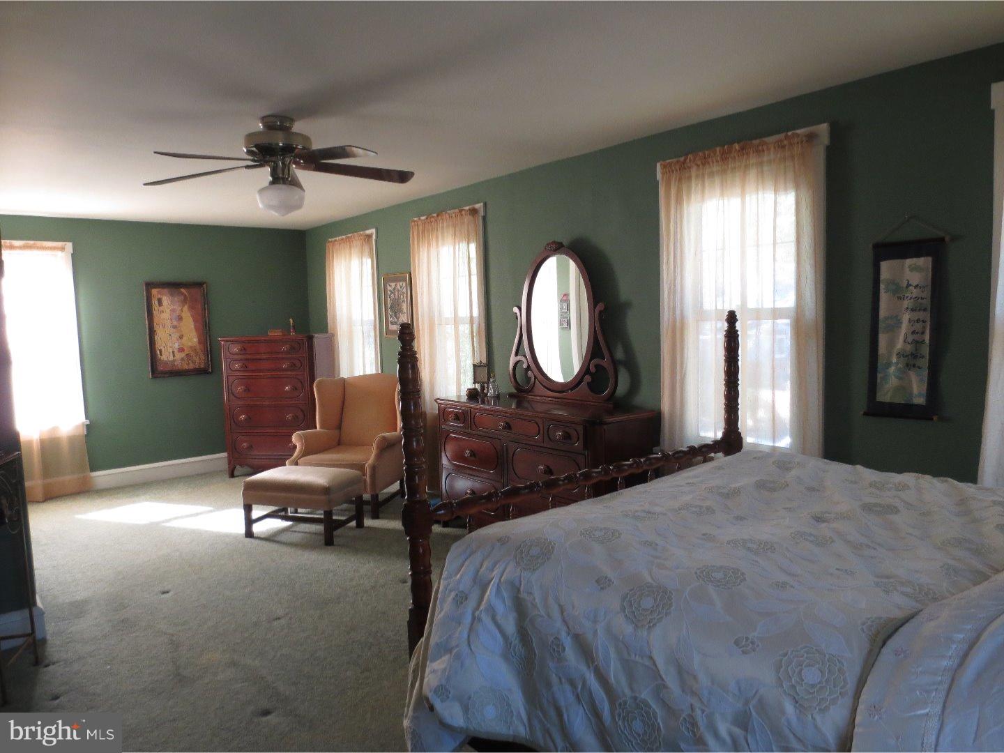711 Amherst Road Audubon, NJ 08106 - Photo 15 of 25 Bedroom - Main