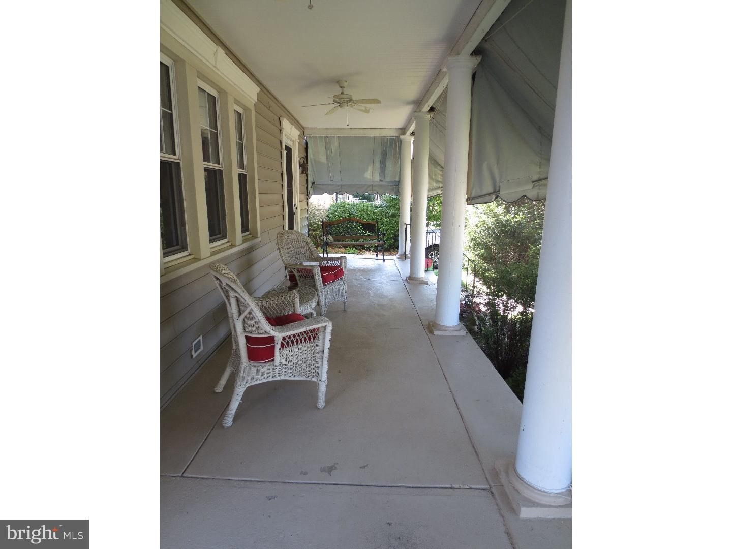711 Amherst Road Audubon, NJ 08106 - Photo 3 of 25 Porch