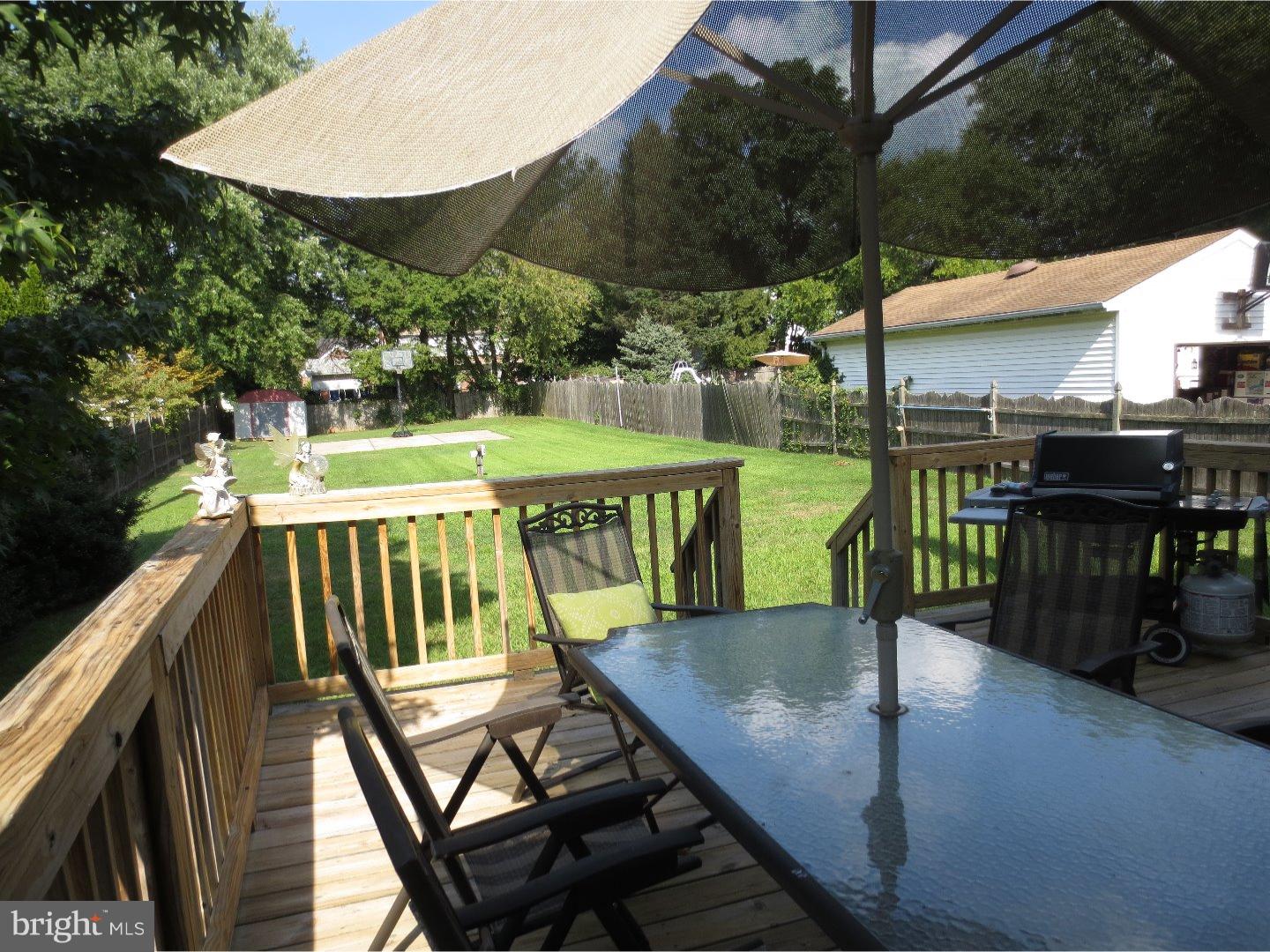 711 Amherst Road Audubon, NJ 08106 - Photo 23 of 25 Deck