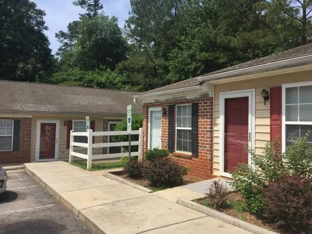 $975 | 3023 Taybran Lane, Raleigh, NC 27610