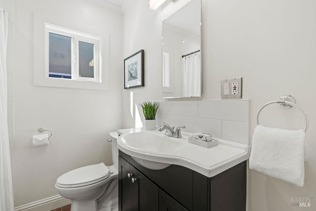 251 Flamingo Road Mill Valley, CA 94941 - Photo 29 of 62 Hall Bath