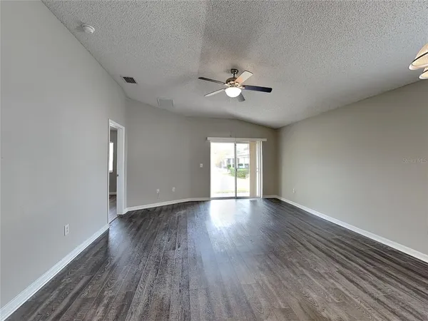 $1,899 | Undisclosed Address, Plant City, FL 33563