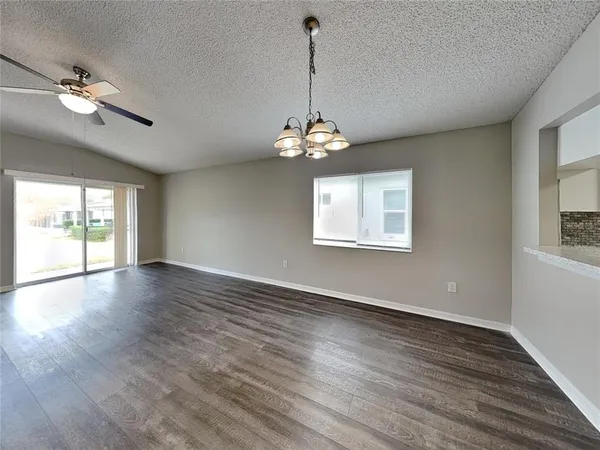 $1,899 | Undisclosed Address, Plant City, FL 33563