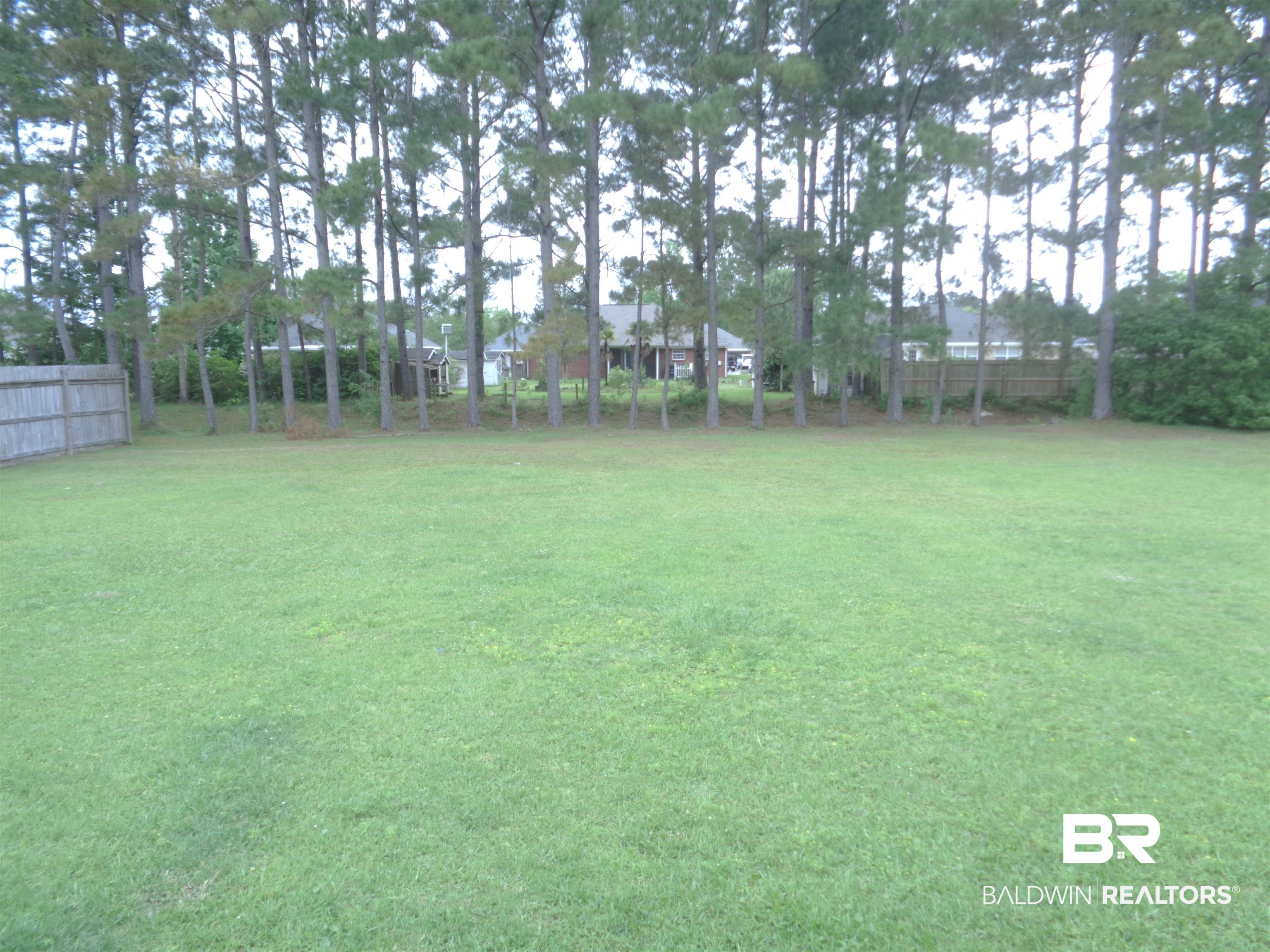 509 Hamilton Boulevard Foley, AL 36535 - Photo 17 of 20