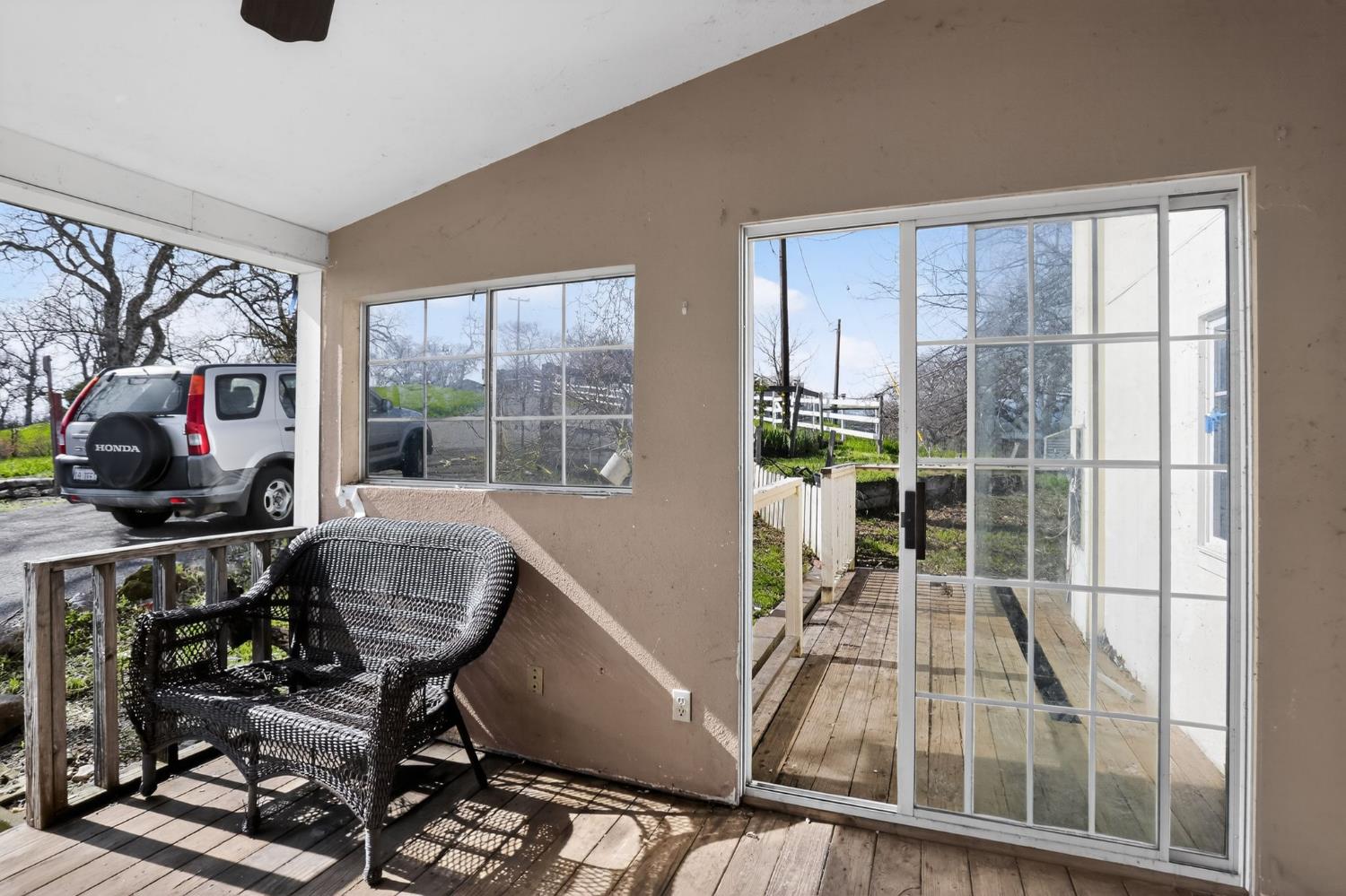 7212 Fox Corning, CA 96021 - Photo 34 of 36 a living room with furniture and a flat screen tv