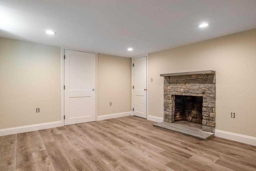 27 Rich Valley Road Wayland, MA 01778 - Photo 17 of 21
