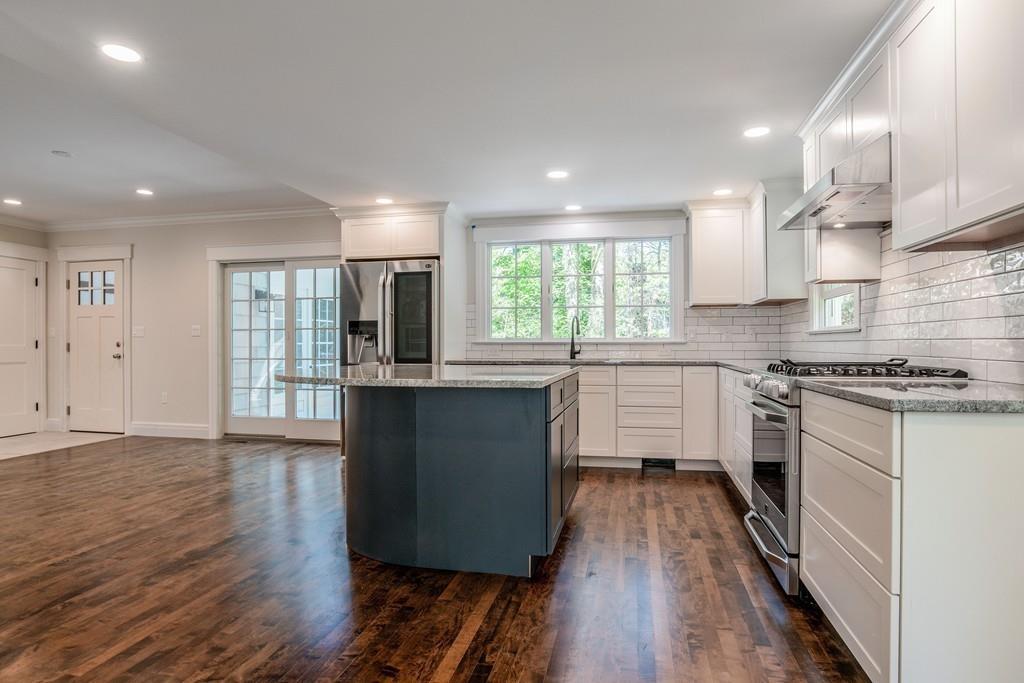 27 Rich Valley Road Wayland, MA 01778 - Photo 5 of 21