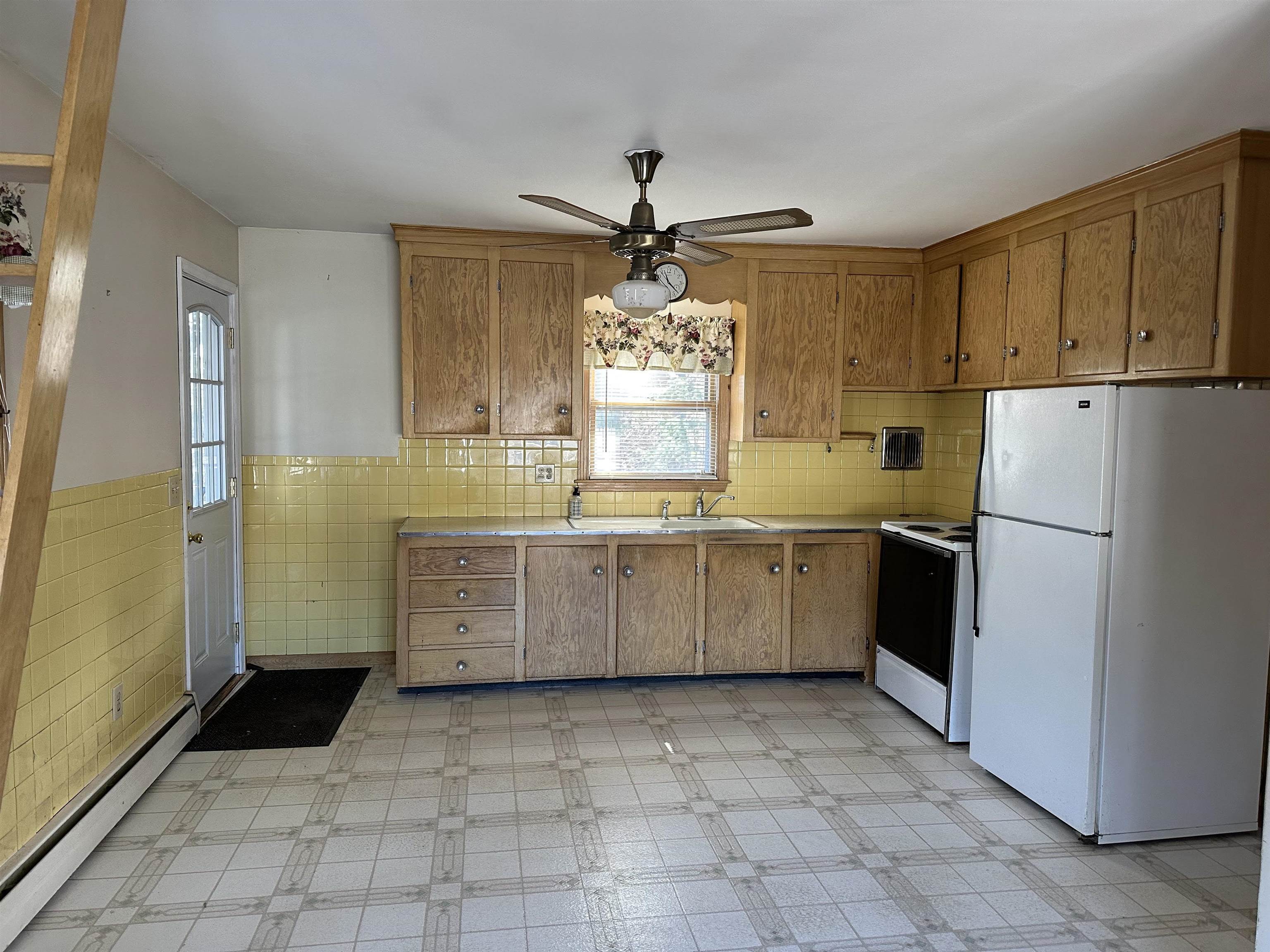 30 Ingalls Street Manchester, NH 03102 - Photo 3 of 31