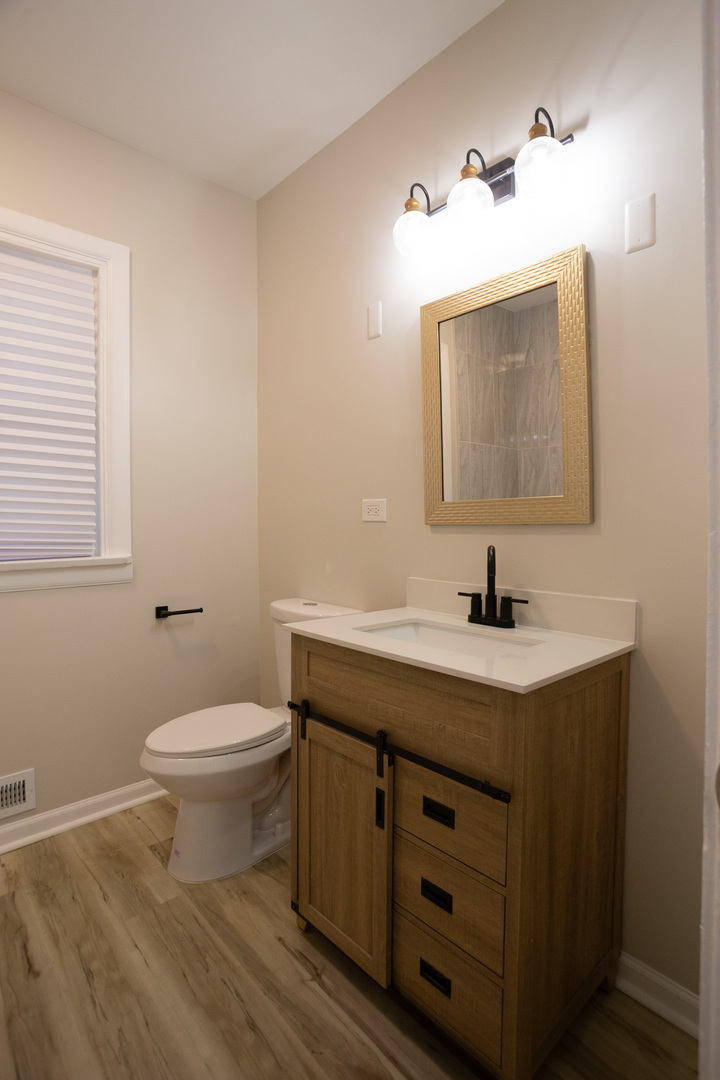 11427 South Prairie Avenue Chicago, IL 60628 - Photo 12 of 15