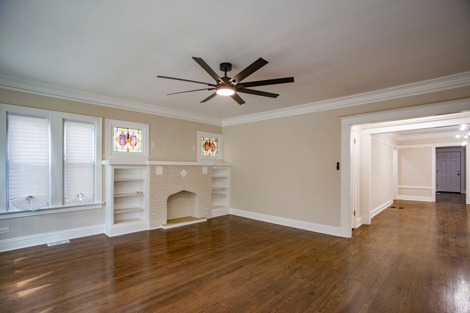 11427 South Prairie Avenue Chicago, IL 60628 - Photo 4 of 15
