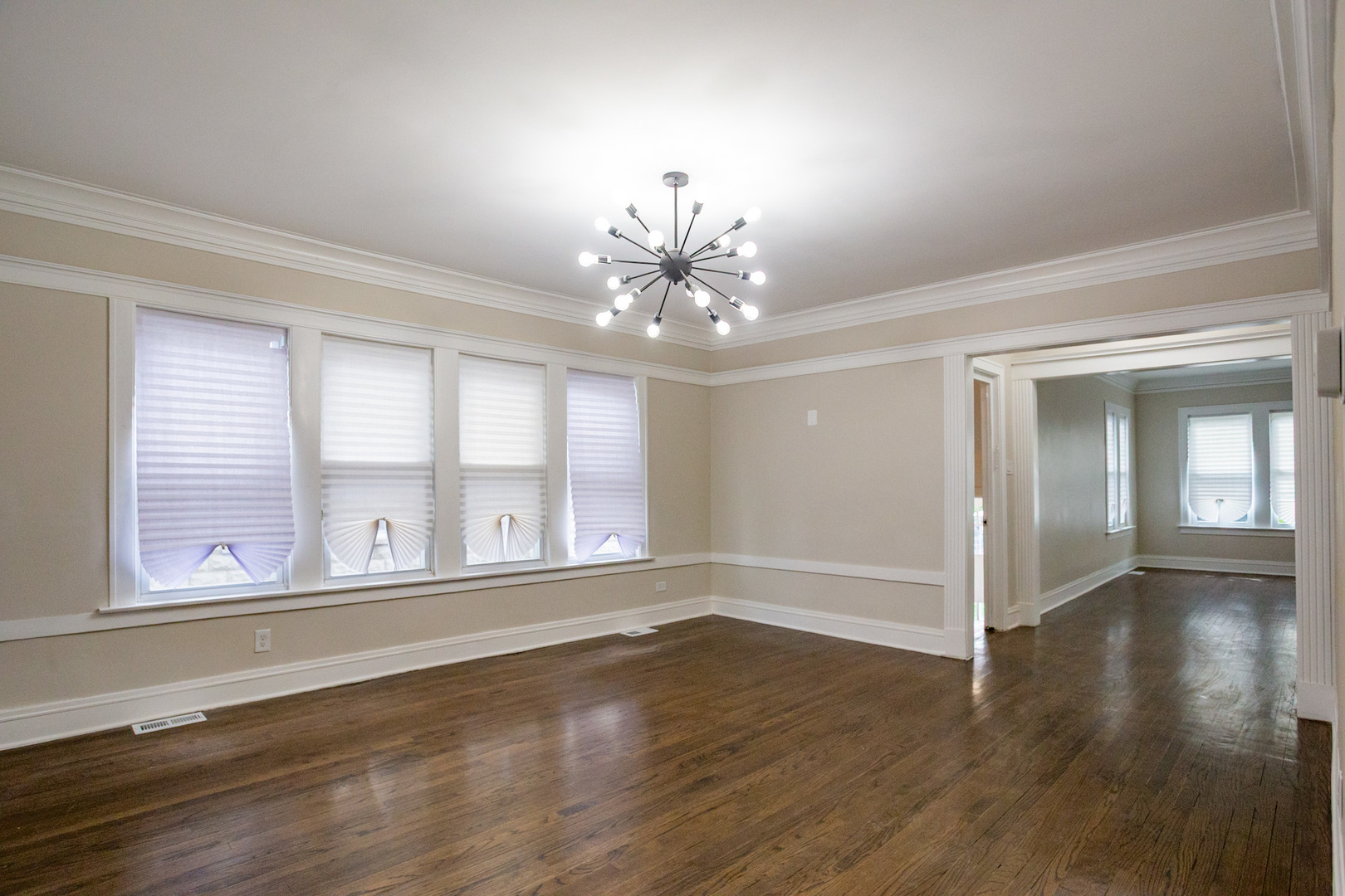 11427 South Prairie Avenue Chicago, IL 60628 - Photo 6 of 15