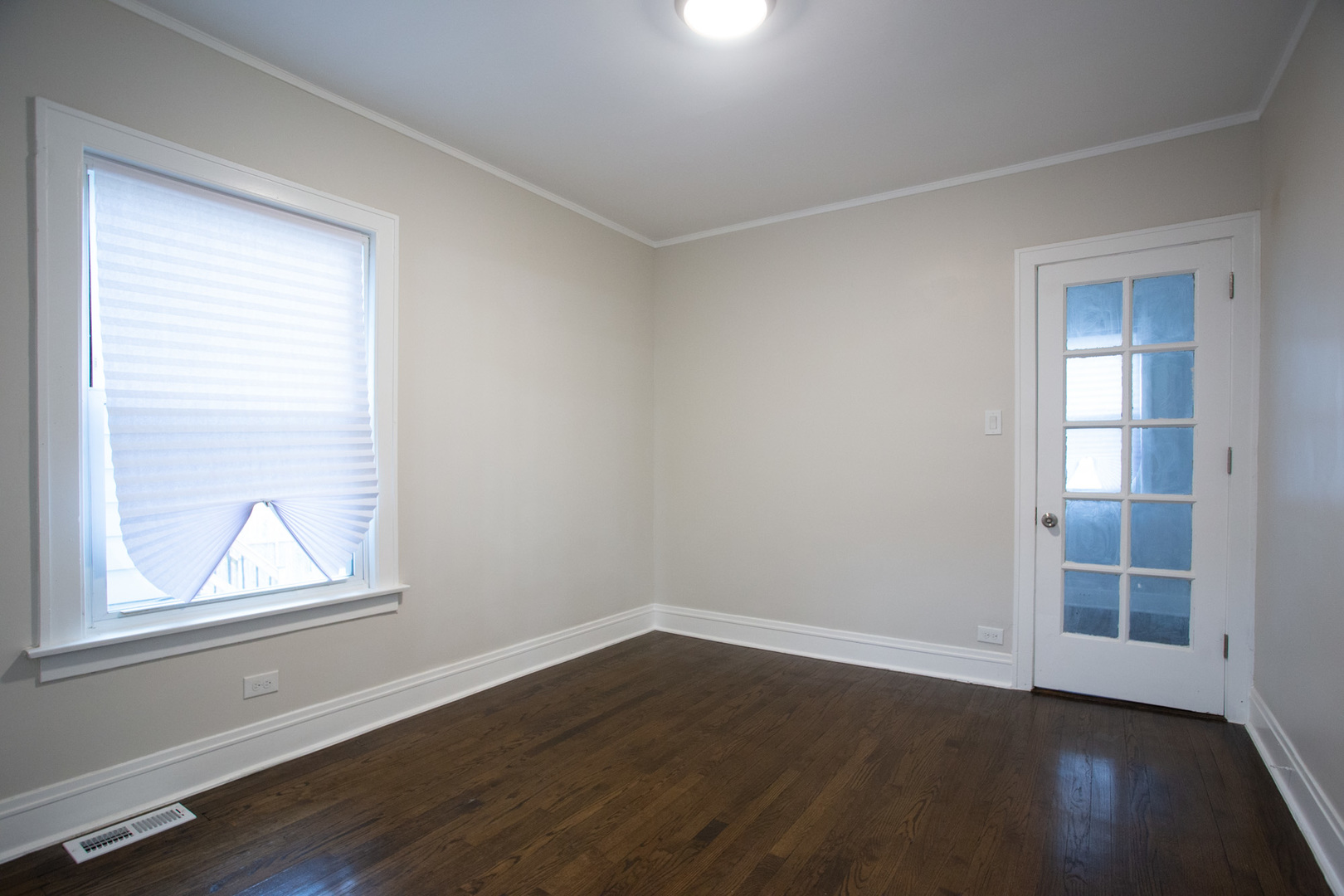 11427 South Prairie Avenue Chicago, IL 60628 - Photo 8 of 15