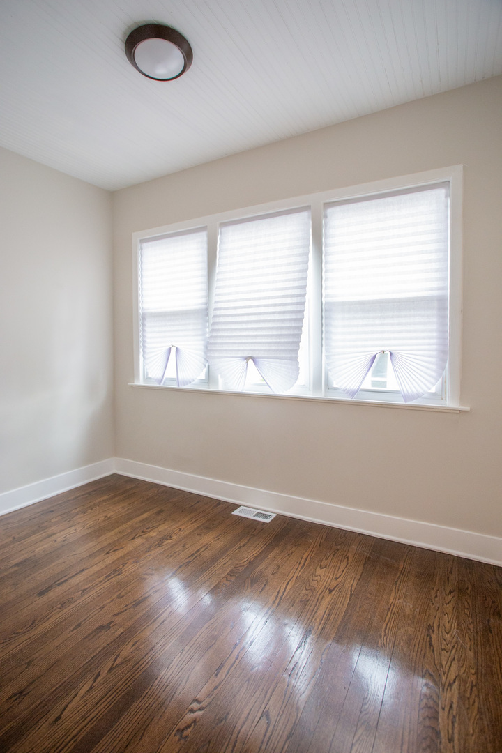11427 South Prairie Avenue Chicago, IL 60628 - Photo 10 of 15