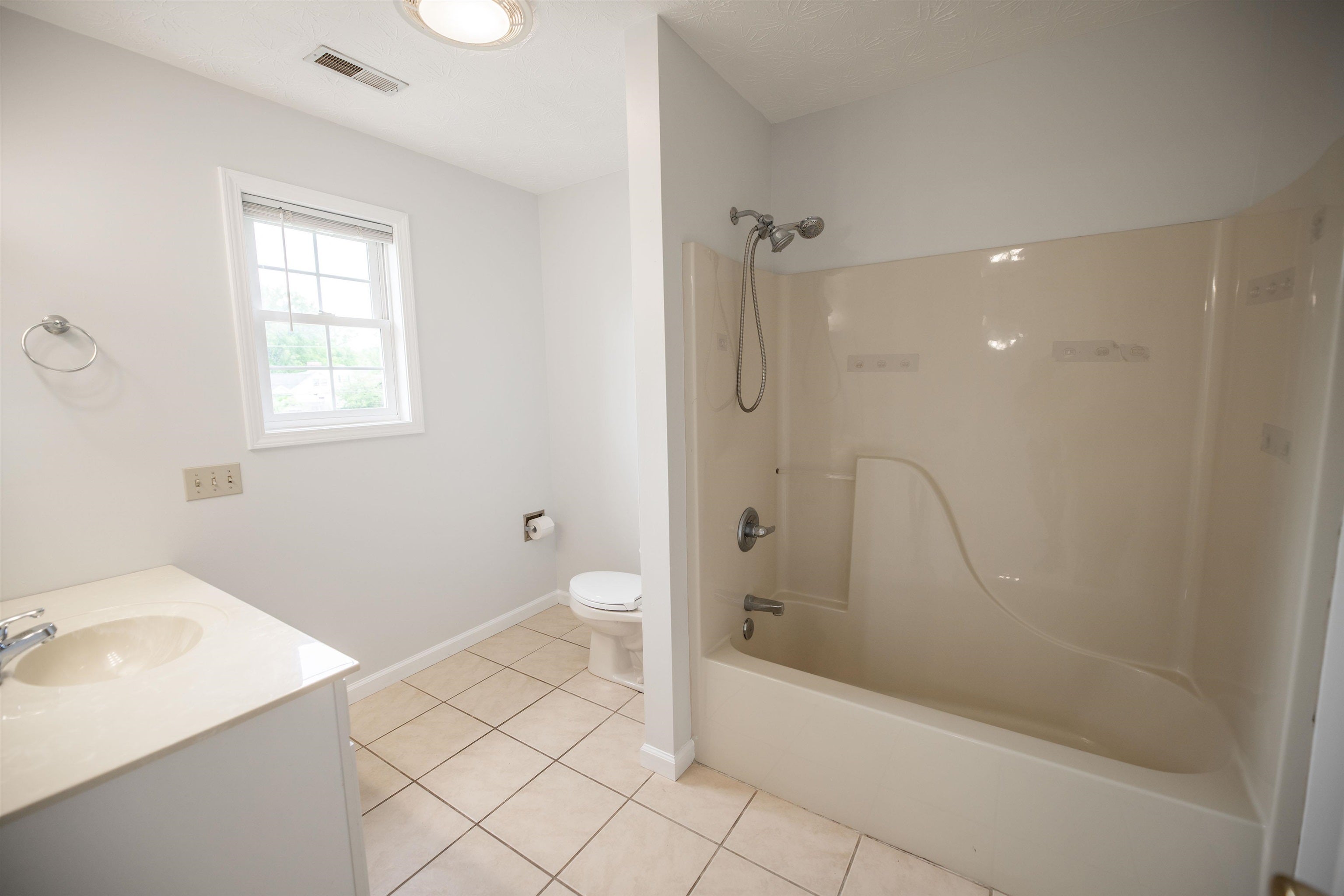 6323 Aracoma Road Huntington, WV 25705 - Photo 12 of 17 Gallery Image 12