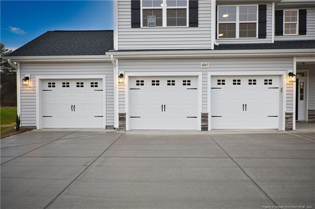 6865 Running Fox Road Hope Mills, NC 28348 - Photo 3 of 25 Photo 3