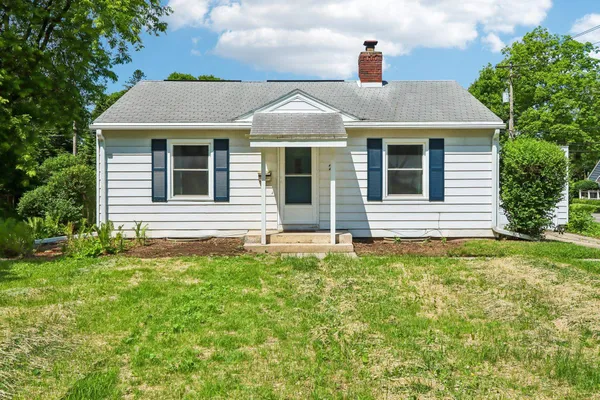 $424,900 | 2 South Owen Drive, Madison, WI 53705