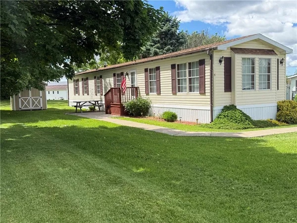 $94,000 | 5 Arrowhead Drive, Waterloo, NY 13165
