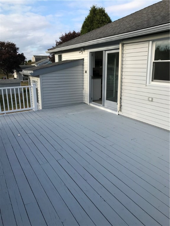 24 Goose Island Road Narragansett, RI 02882 - Photo 16 of 18 Deck
