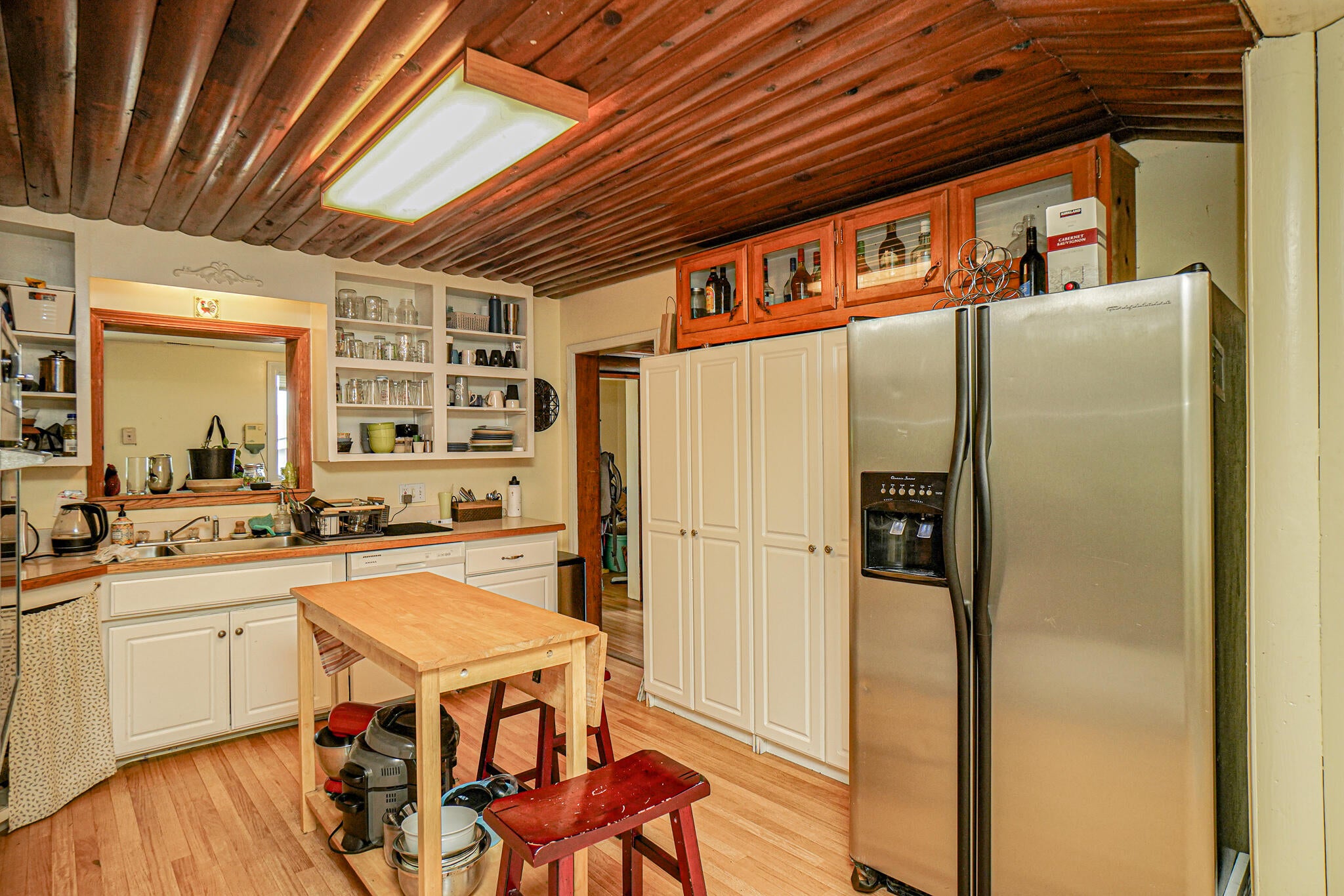 7103 Wagner Creek Road Talent, OR 97540 - Photo 15 of 58 DSC06696