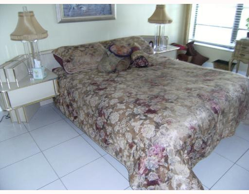 Undisclosed Address Pompano Beach, FL 33063 - Photo 11 of 16 Master Bedroom