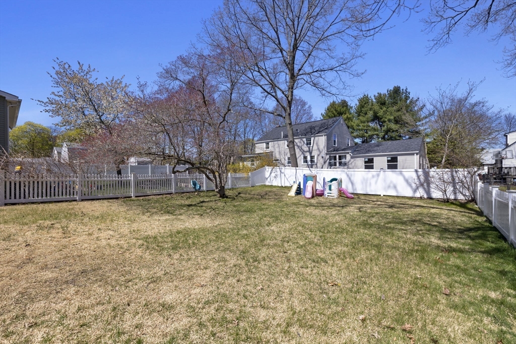 148 Tower Street Dedham, MA 02026 - Photo 17 of 22