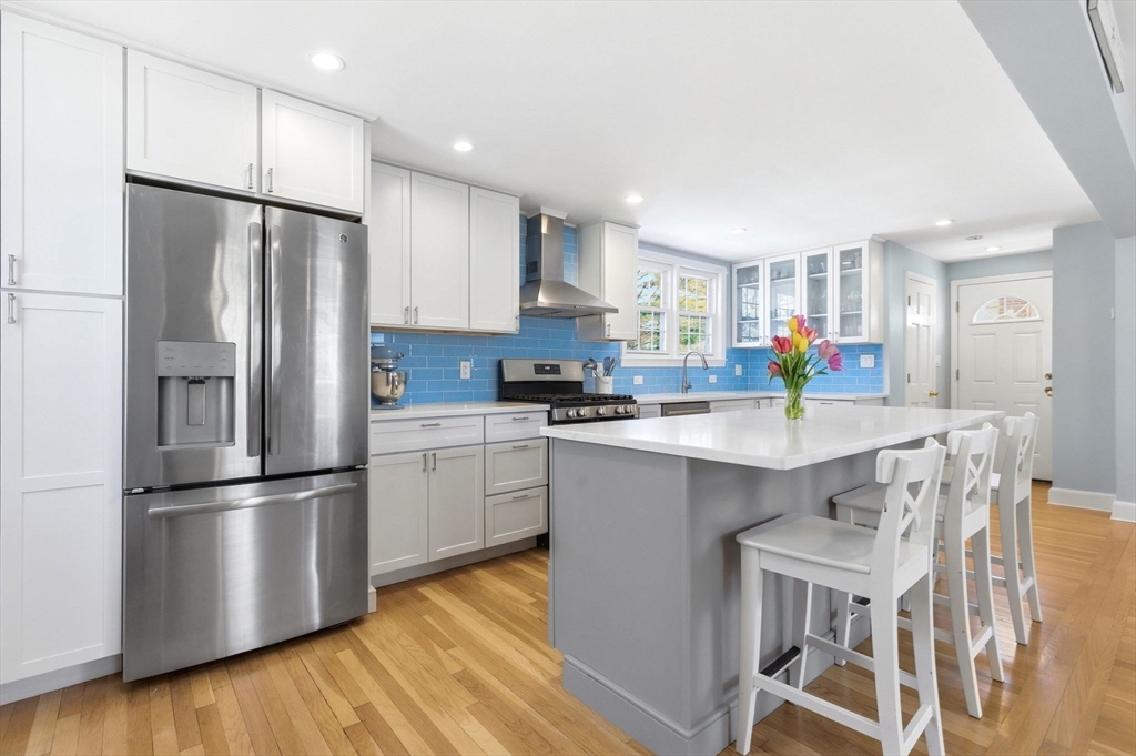 148 Tower Street Dedham, MA 02026 - Photo 4 of 22