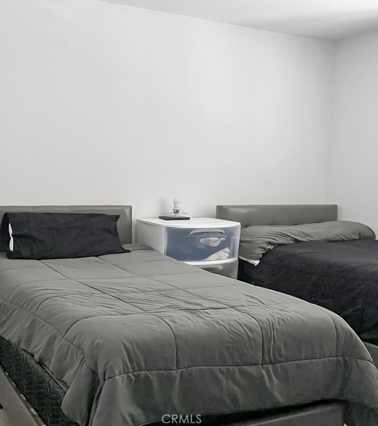 2528 Yellowstone Way Rialto, CA 92377 - Photo 18 of 24