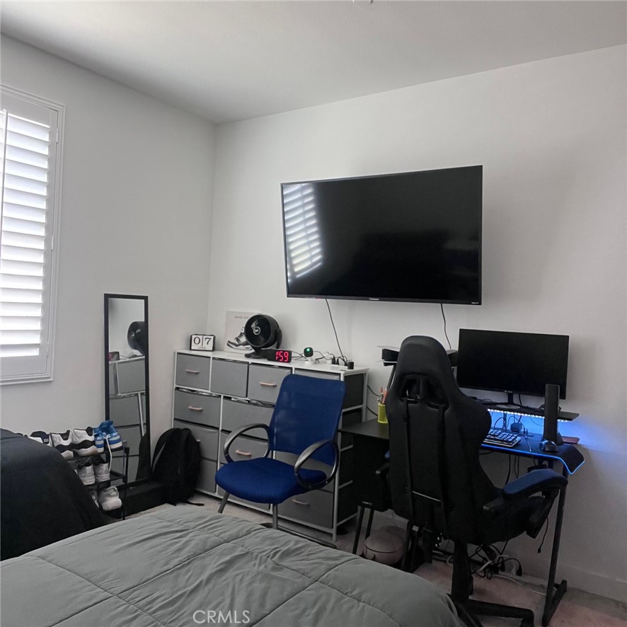 2528 Yellowstone Way Rialto, CA 92377 - Photo 19 of 24