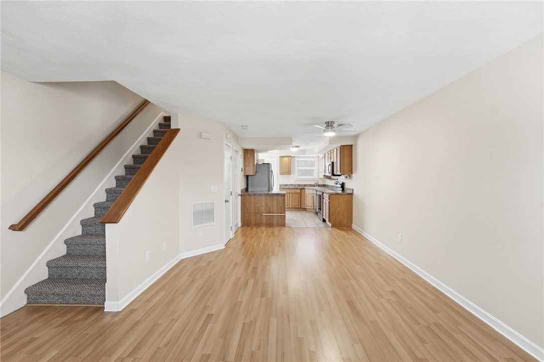 3399 Post Road, Unit 15 Warwick, RI 02886 - Photo 11 of 27