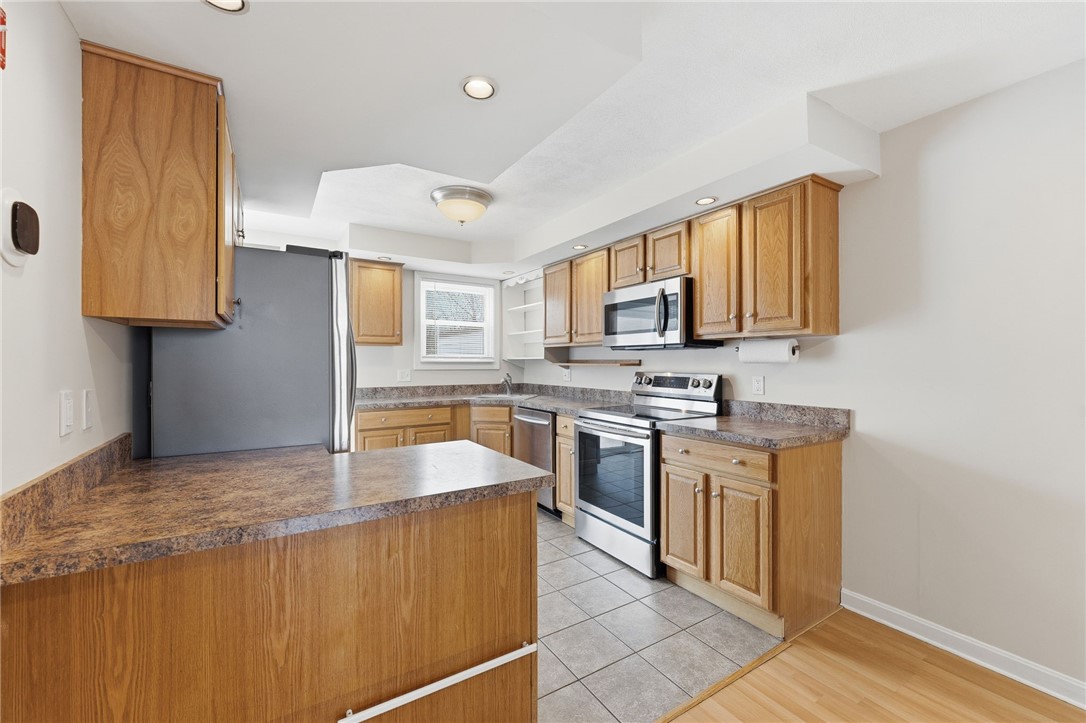 3399 Post Road, Unit 15 Warwick, RI 02886 - Photo 6 of 27