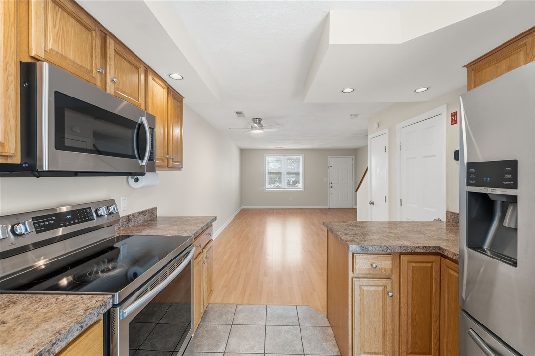 3399 Post Road, Unit 15 Warwick, RI 02886 - Photo 7 of 27