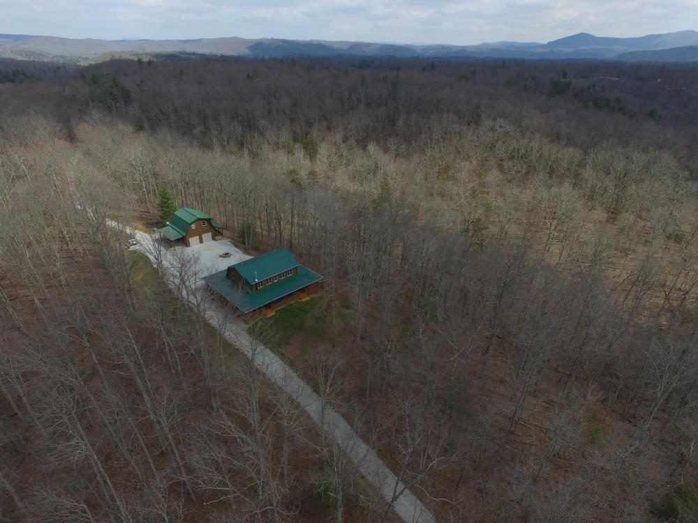 2866 Ridge Road Robbins, TN 37852 - Photo 6 of 32 listing1120330photo271058