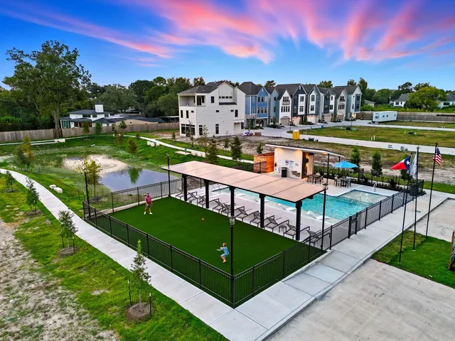 $699,999 | 1715 Bologna Lane, Houston, TX 77055