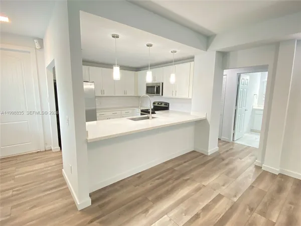 $2,400 | 440 21st Street, Unit 2, West Palm Beach, FL 33407