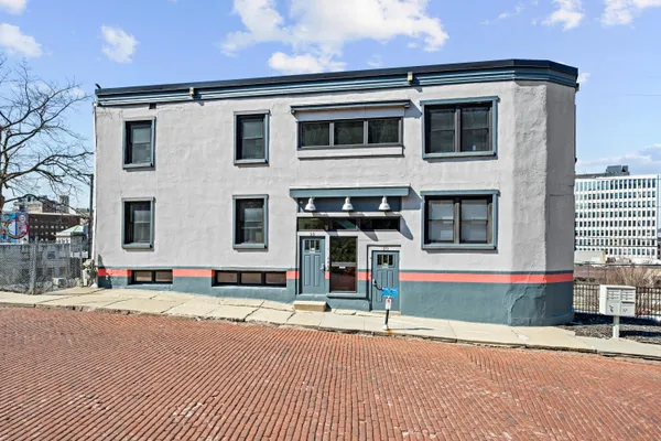 $1,500,000 | 20-22 Crescent Street Northeast, Grand Rapids, MI 49503