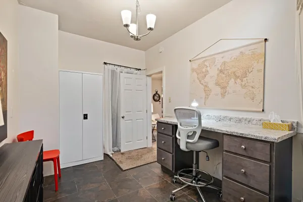 $1,500,000 | 20-22 Crescent Street Northeast, Grand Rapids, MI 49503