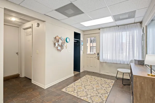 $1,500,000 | 20-22 Crescent Street Northeast, Grand Rapids, MI 49503