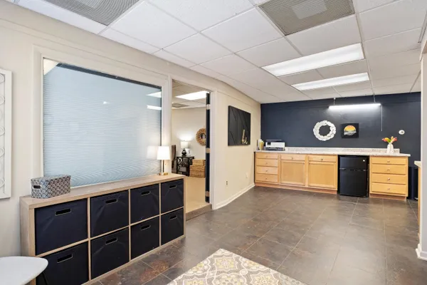 $1,500,000 | 20-22 Crescent Street Northeast, Grand Rapids, MI 49503